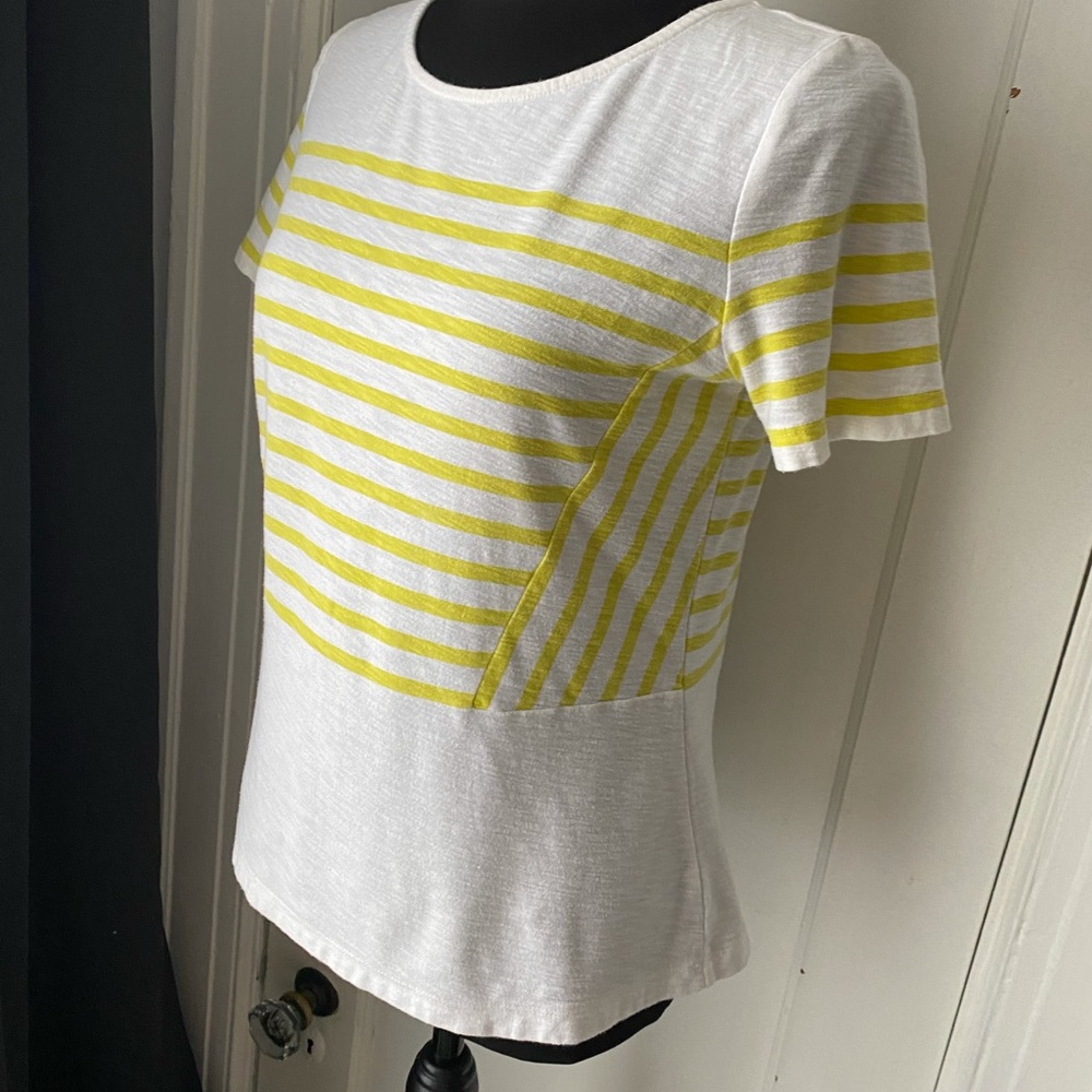 Comprises sea cottoniers S yellow abstract  tshirt